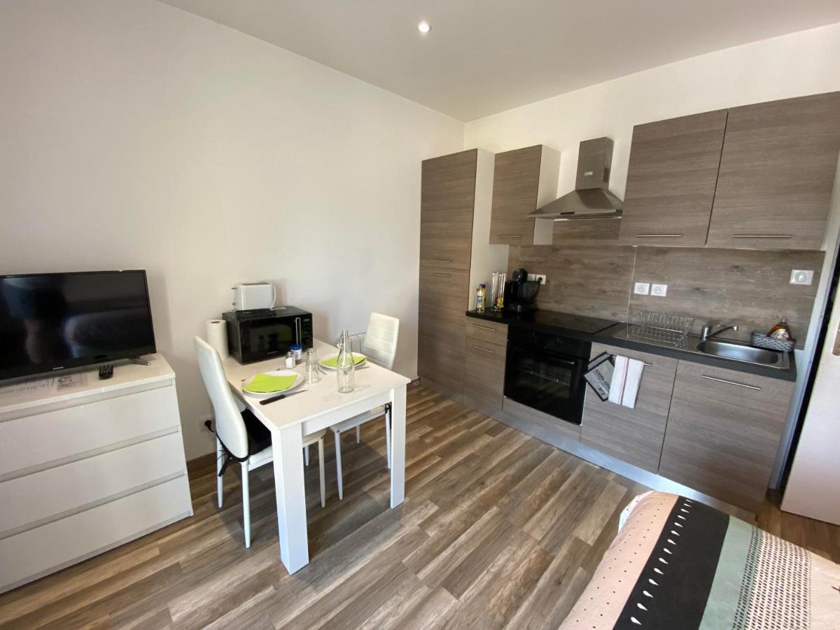 Legend- Parking privé- Terrasse privée- Wifi - Convert Bourg-en-Bresse Exterior foto